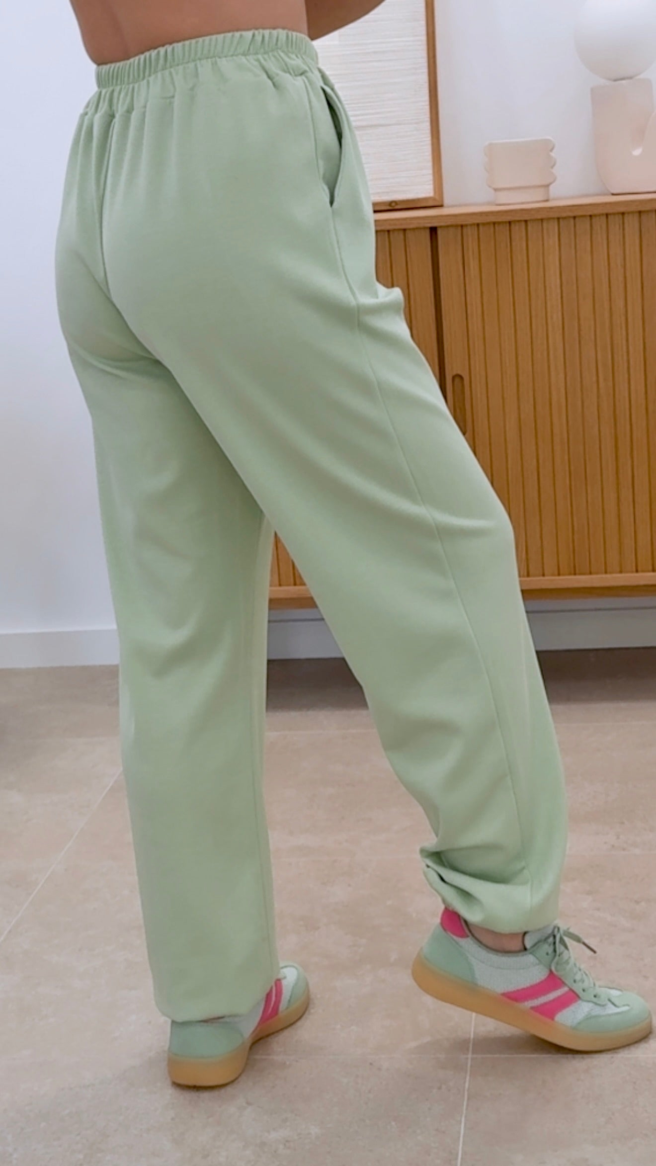 CONJUNTO GOMIS