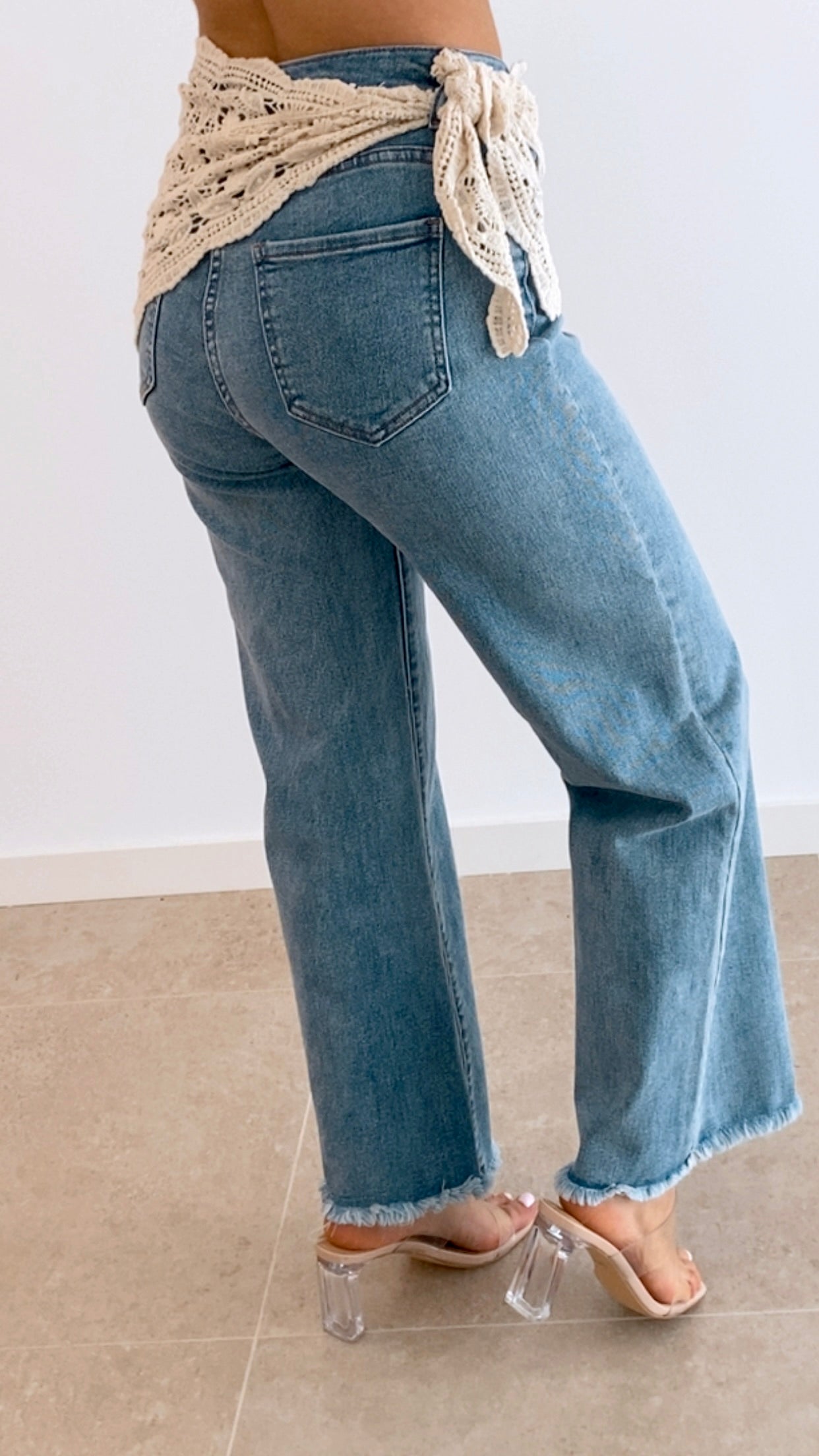 PANTALÓN CARPE DESFLECADO