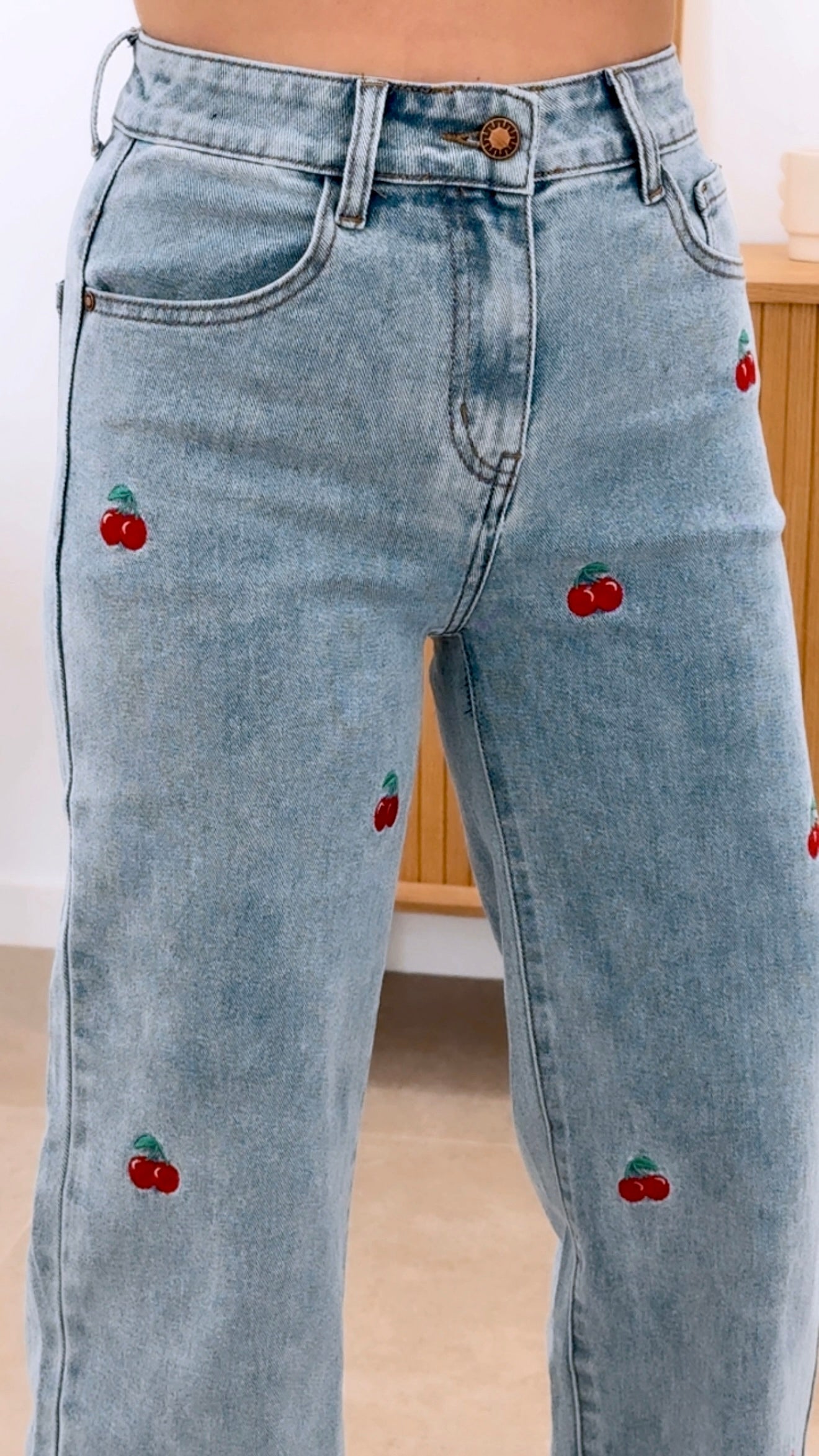 PANTALÓN CEREZA