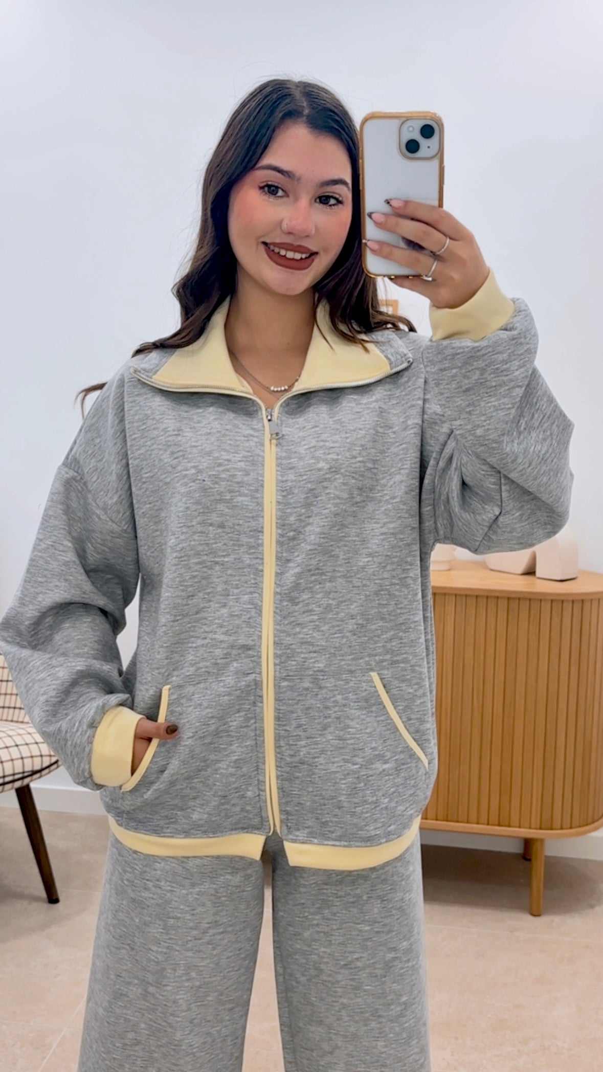 CHANDAL MENCHU