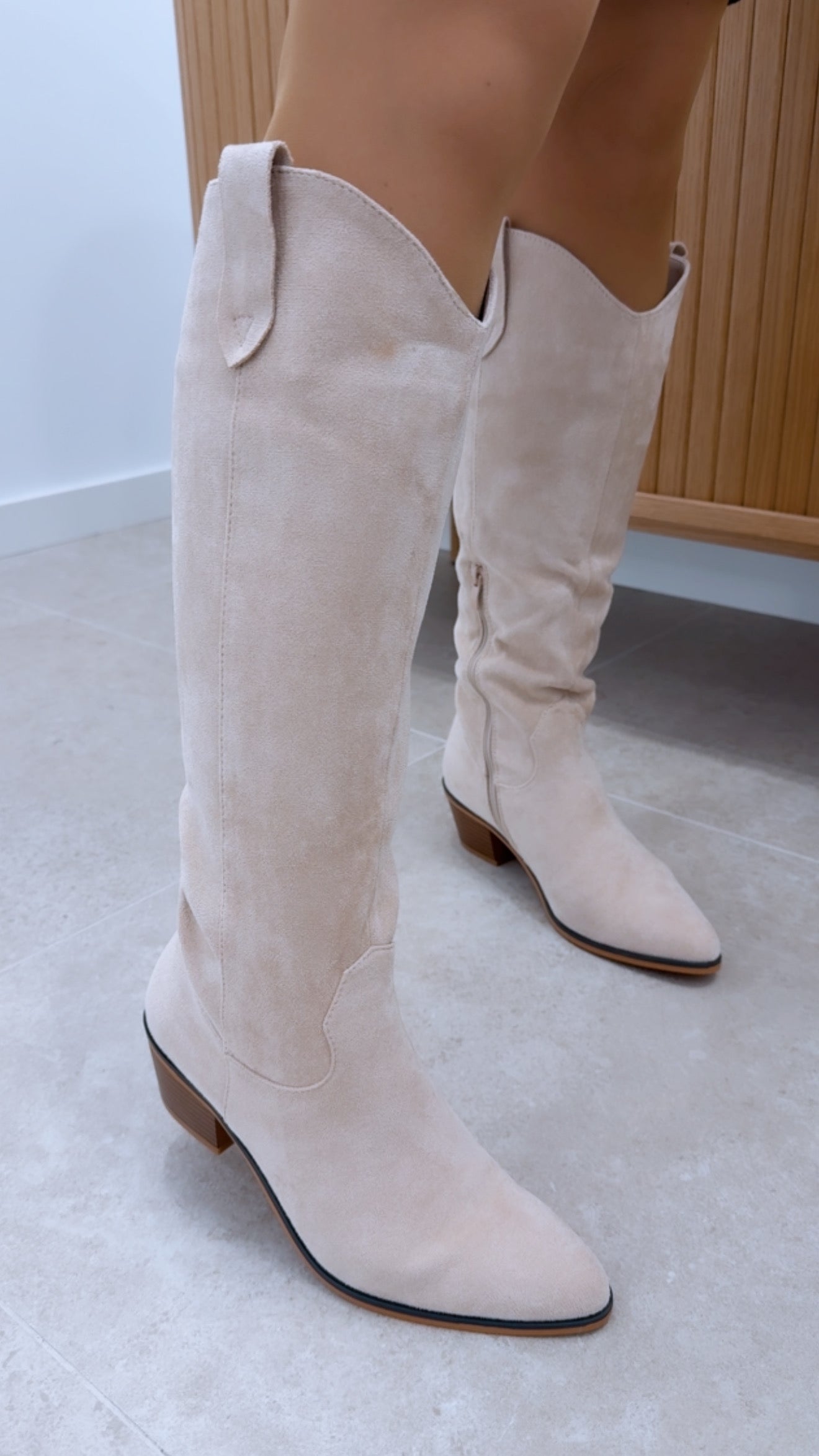 BOTA CHETA