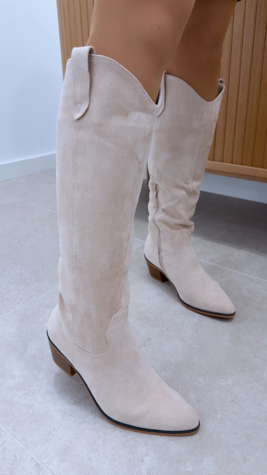 BOTA CHETA