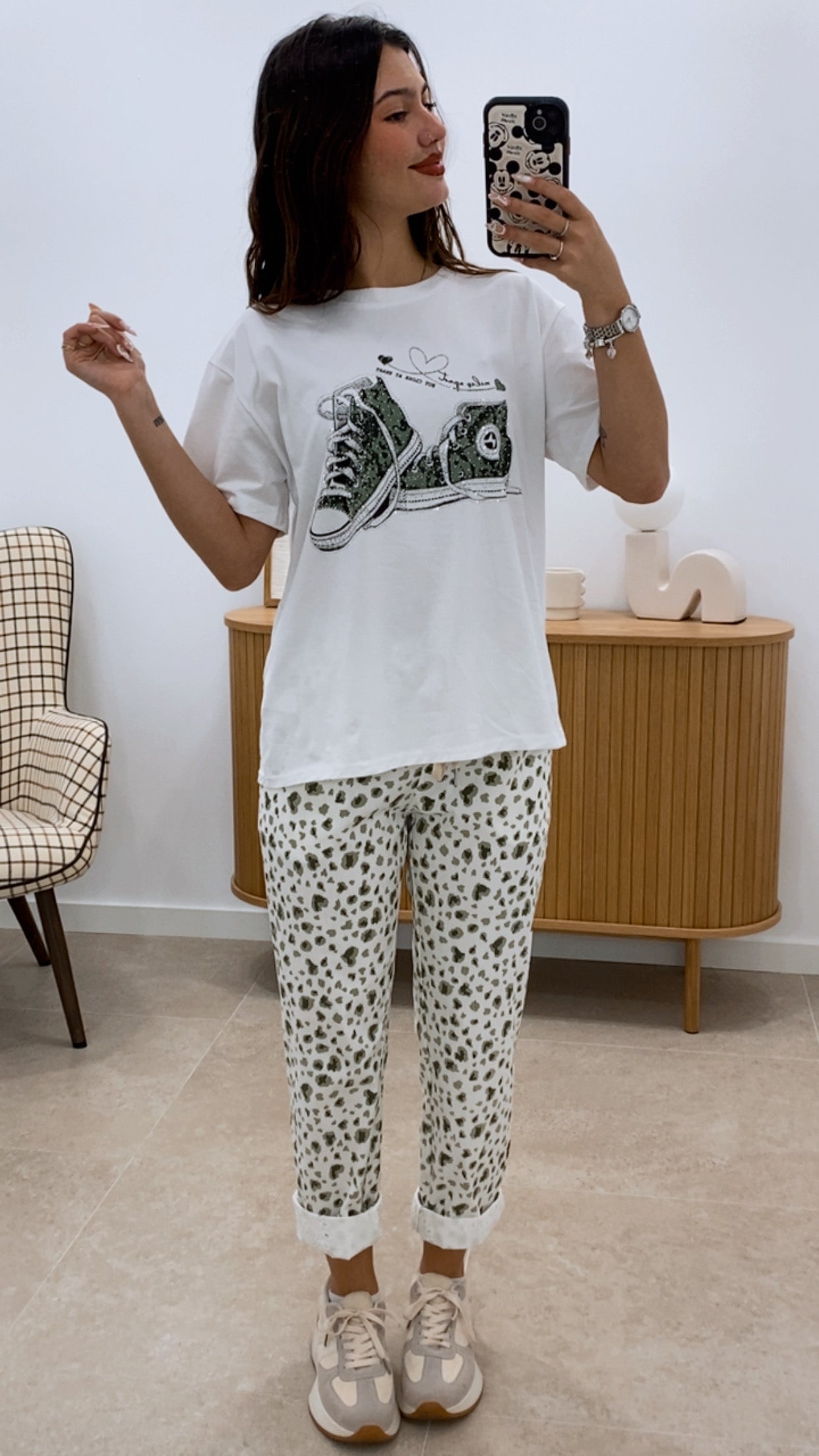 CAMISETA ZAPATILLAS