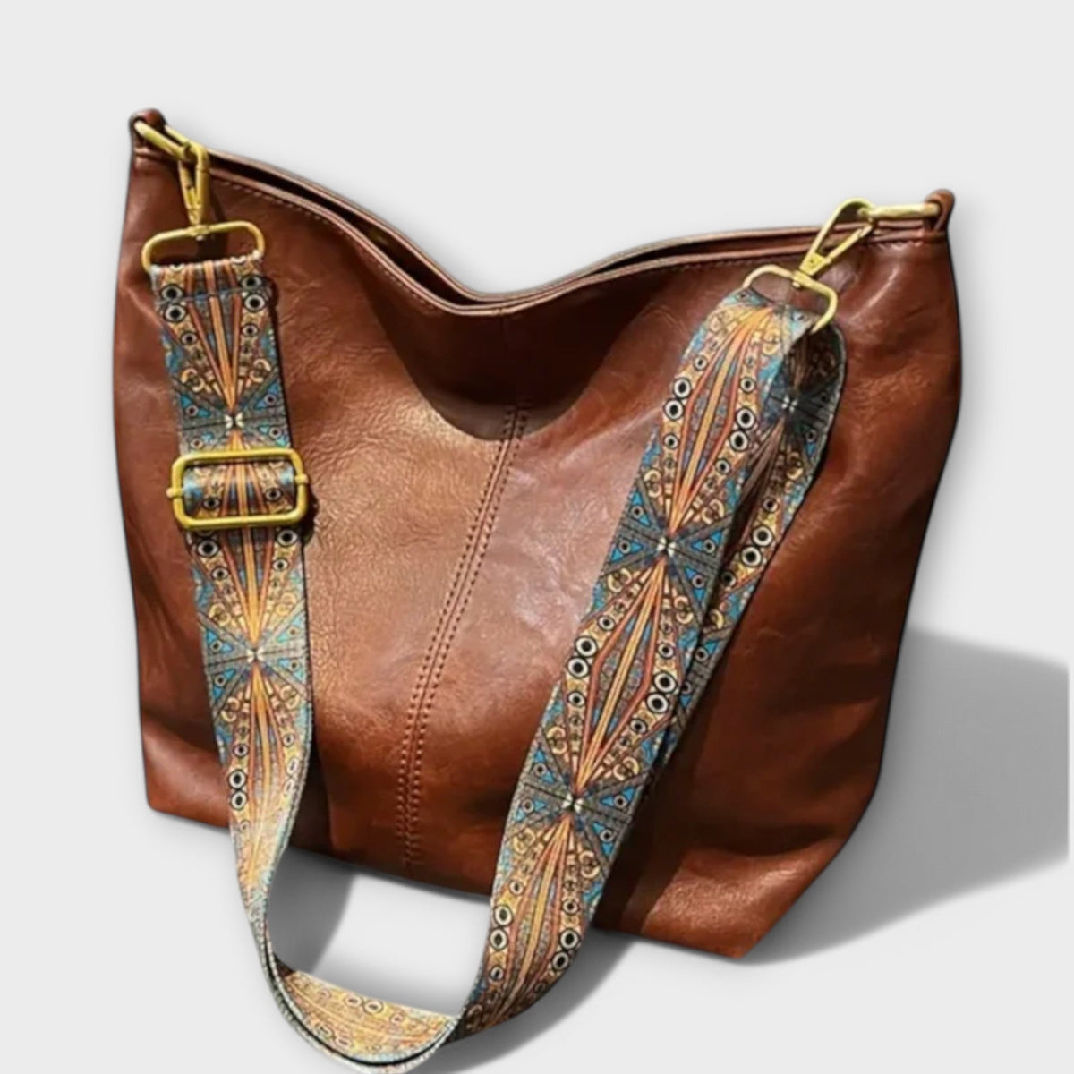 Lía | Bolso vintage con correa bordada