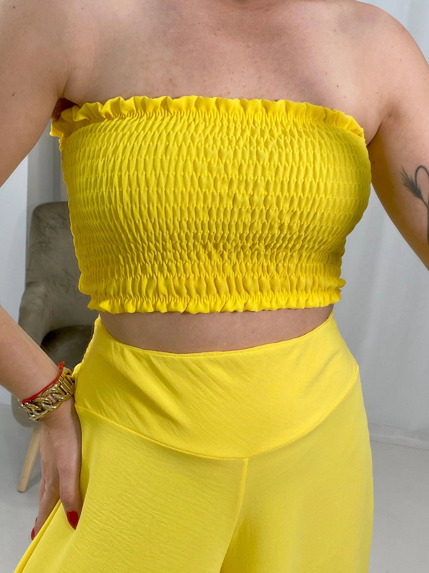 TOP BANDA LISA